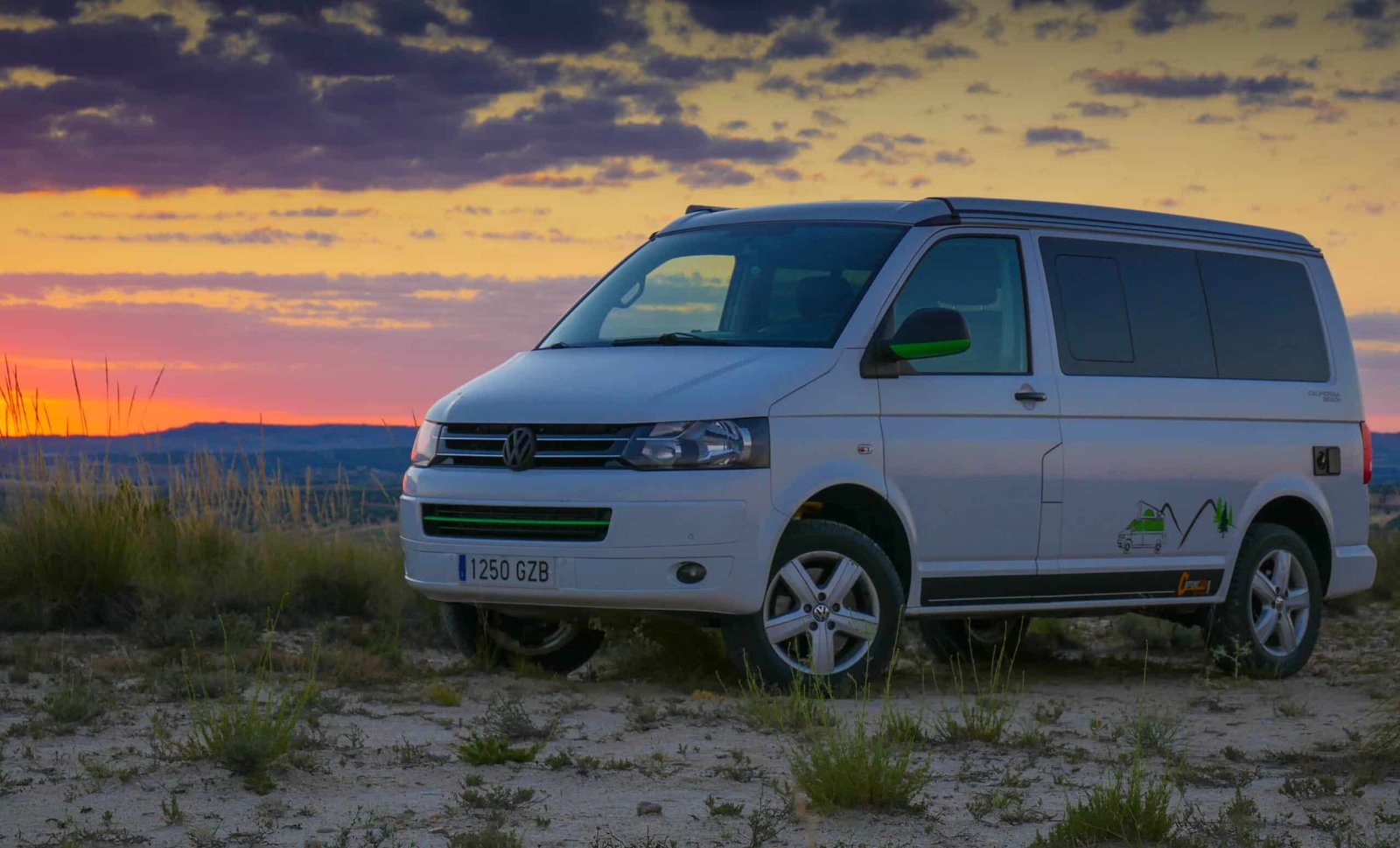 ¿Qué furgoneta camper comprar? 5 tips para elegir tu furgoneta camper ideal